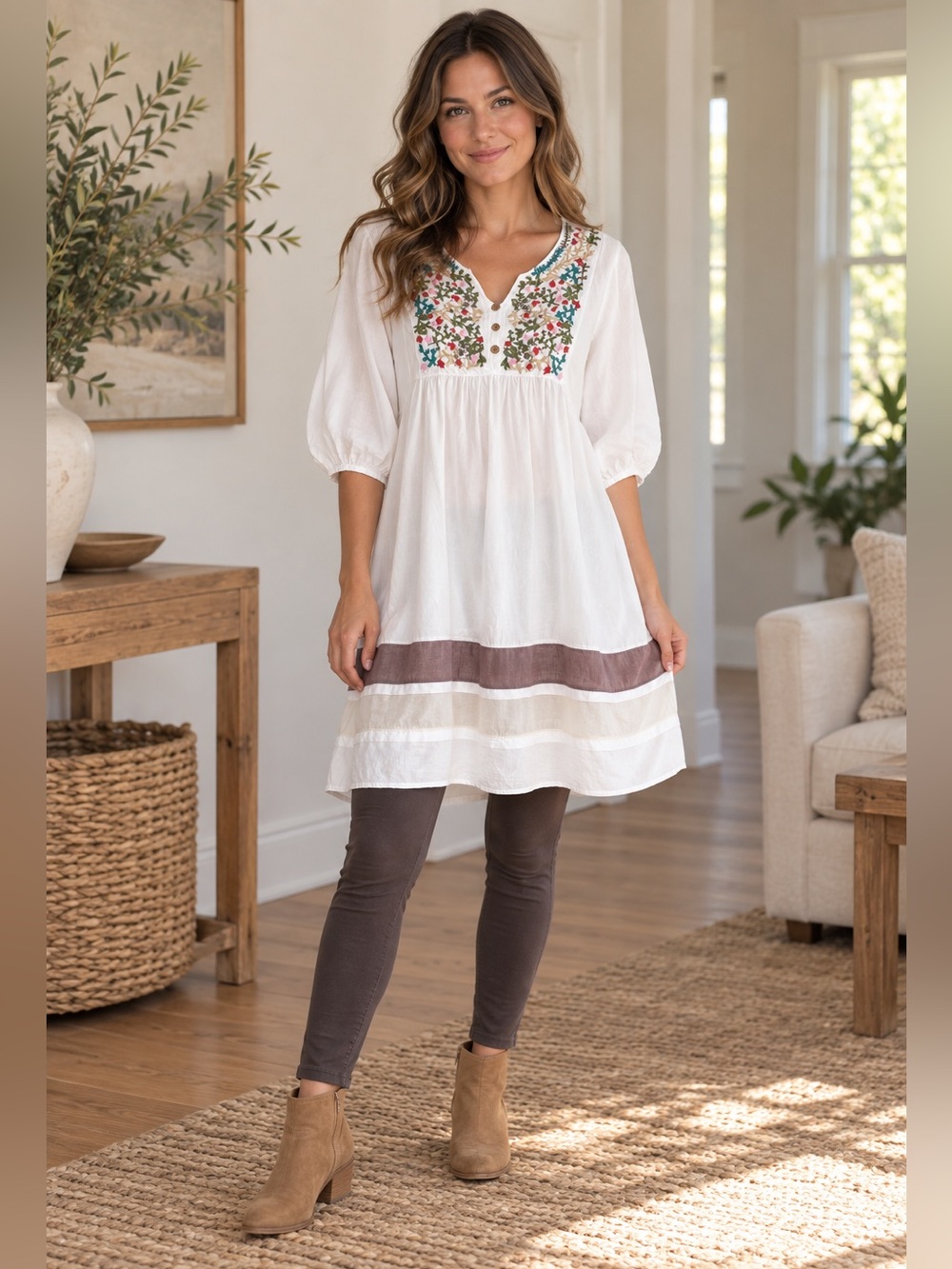 Richie White Floral Embroidered Boho Tunic Top Fit M